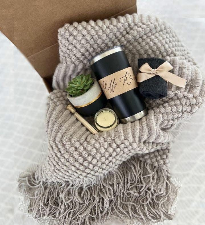 Perfect Gifts for a Clean, Cozy Home This Holiday Season